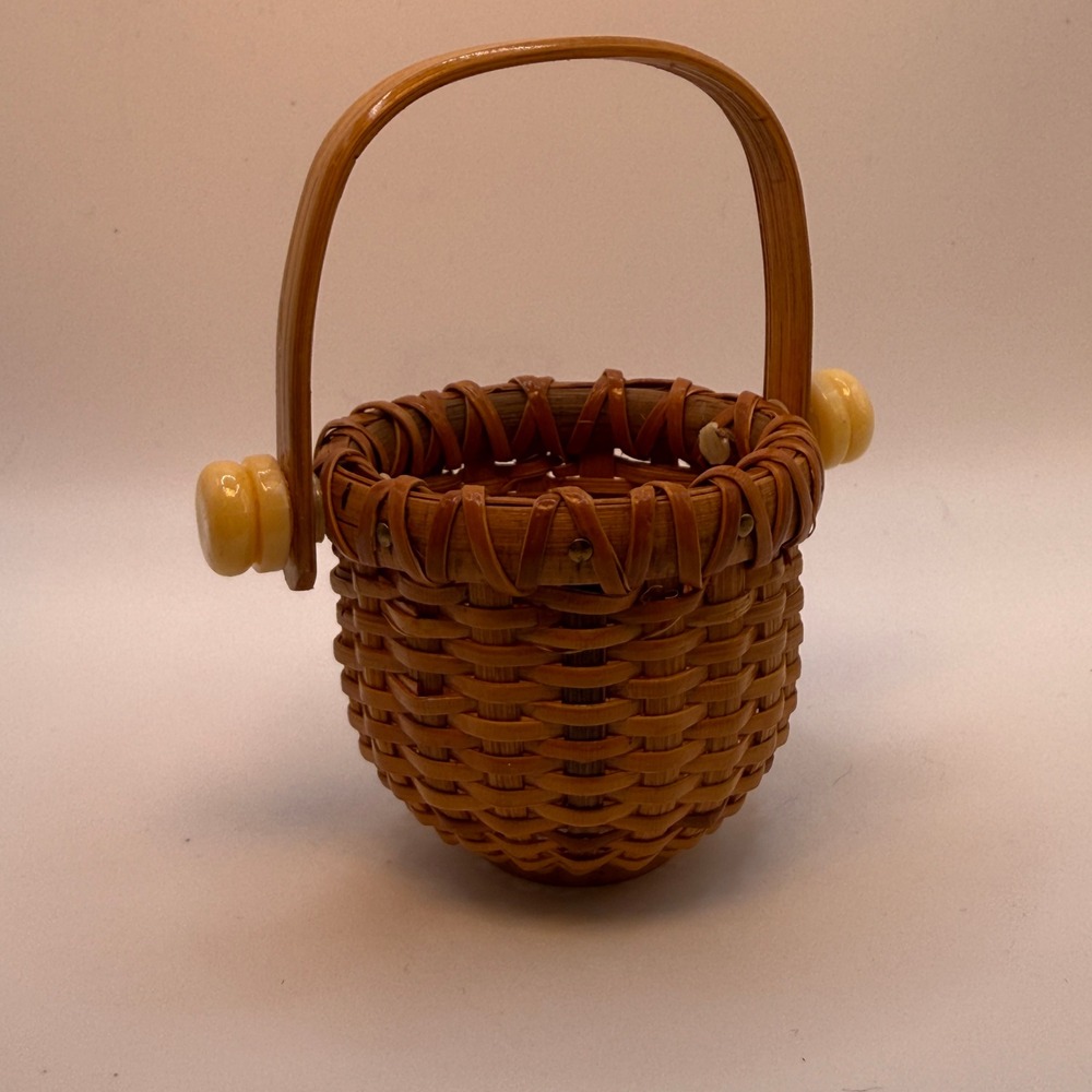 Handmade Nantucket Lightship Basket Miniature Brown Woven Swing Handle Decor - Picture 3 of 11
